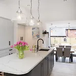 Διαμέρισμα Townhouse By Serviced *