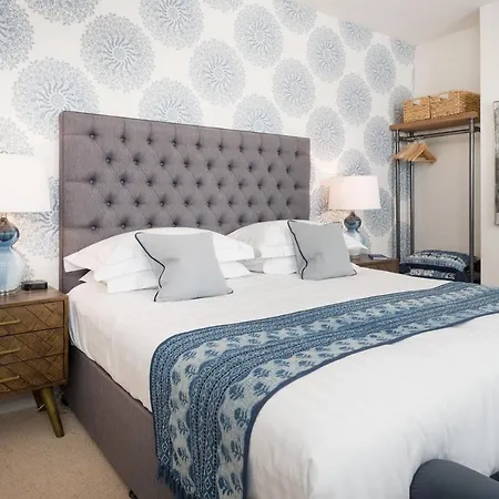 Townhouse By Serviced Daire *