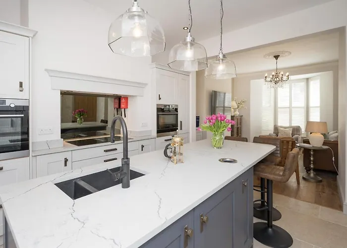 Townhouse By Serviced * Harrogate