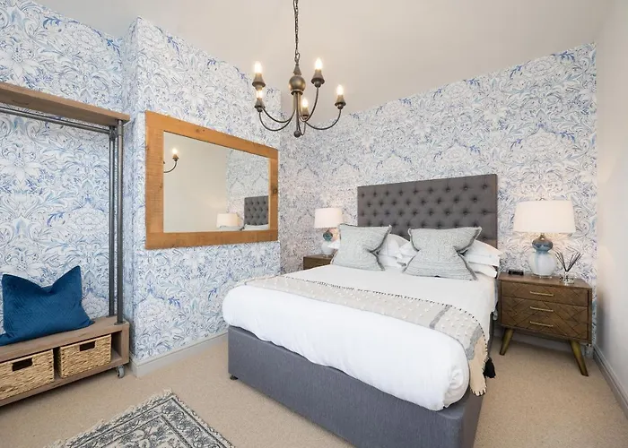 Townhouse By Serviced Apartamento *